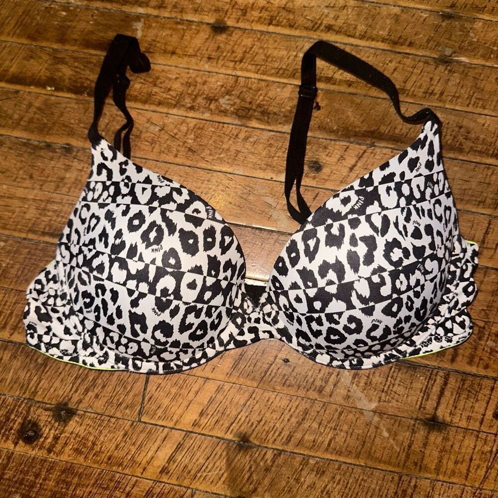 Victoria’s Secret leopard wear everywhere 34C push-up bra